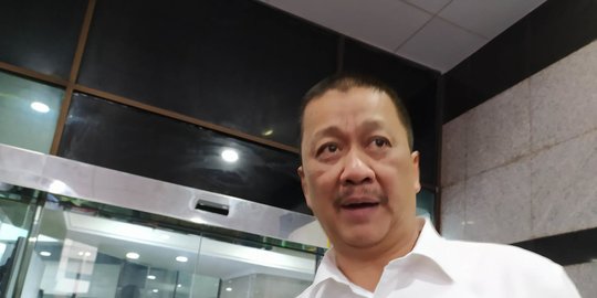 pastikan tak ada pengurangan karyawan anak usaha rev1