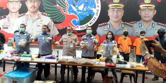 12 Orang Sindikat Produsen Tembakau Gorila Lintas Daerah Dibekuk Polisi