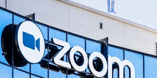 zoom makin kaya karena banyak pengguna selama corona rev1