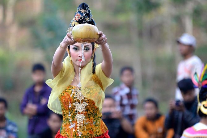 tradisi ceprotan pacitan