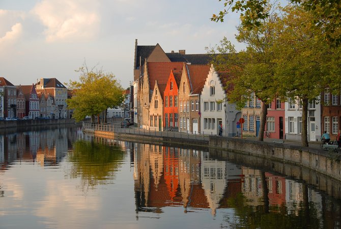 ilustrasi brugge belgia