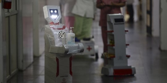 'Zafi', Robot Perawat Pasien Covid-19 di India