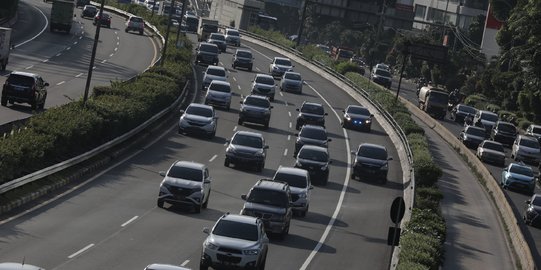 Pekan Ketiga Kerja dari Rumah, Volume Kendaraan Jakarta Malah Naik 10 Persen