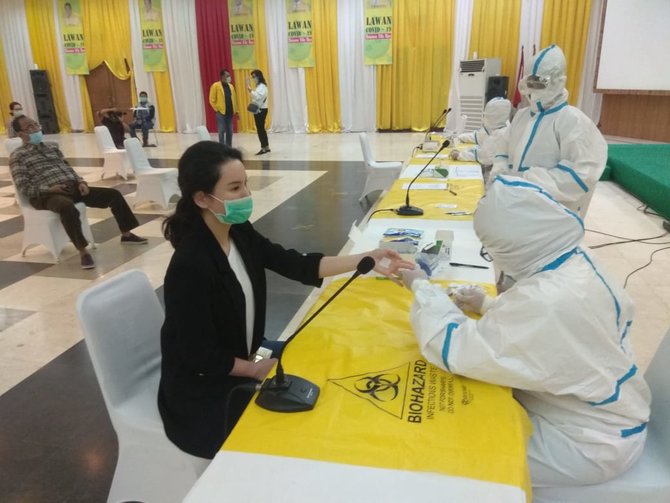 rapid test corona di golkar