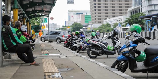 Pemerintah Diminta juga Bantu Para Ojol Dampak Berlaku PSBB