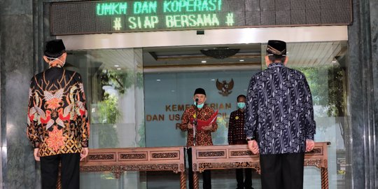 Kemenkop dan UKM Lakukan Pelantikan Pejabat Sesuai Protokol Covid-19