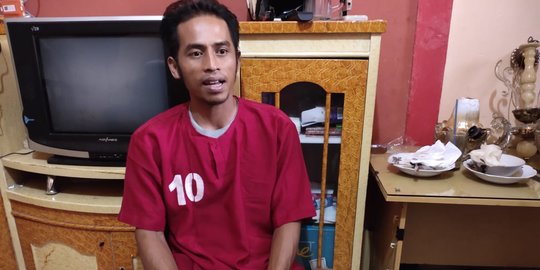 Kesal Kerap Dibandingkan dengan Eks Pacar, Aji Tusuk Istri Hingga Kritis