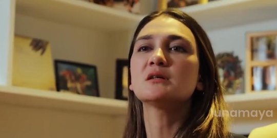 Luna Maya  Kehabisan Kata kata  Saat Dengar Kabar Kepergian 