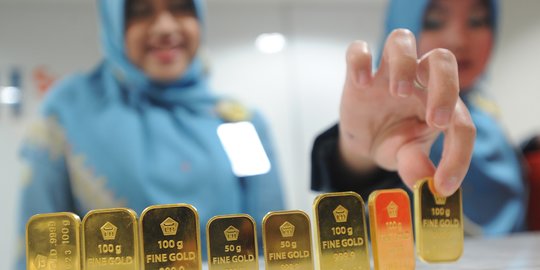 Harga Emas Antam Kembali Melemah, Hari ini Turun ke Rp938.000 per Gram