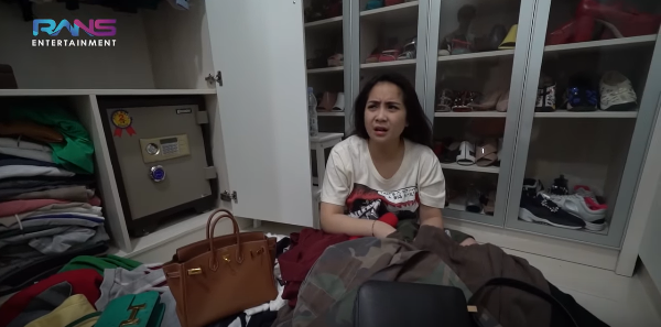 raffi ahmad acak acak baju bikin nagita kesal