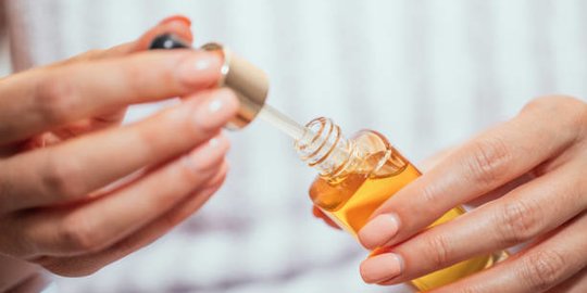 4 Manfaat Lactid Acid, Bahan Eksfoliasi Wajah yang Cocok untuk Kulit Sensitif