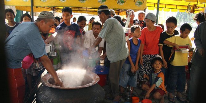 Tradisi Bubur Pedas, Kuliner Khas Melayu