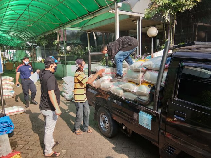 kemenkop dan ukm gulirkan gerakan asn beli sembako dari koperasi