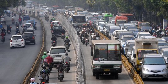 Hari Ini PSBB Jakarta Berlaku, Ketahui Aturan Buat Ojek Online, Motor dan Mobil