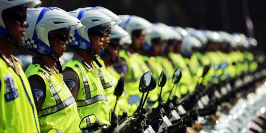 Polisi Jaga Wilayah Keluar-Masuk Masuk Jakarta Selama PSBB