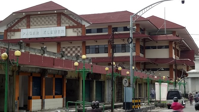 pasar klewer sepi imbas corona