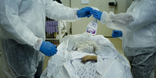 Ketika Tubuh Inang Meninggal, Virus COVID-19 juga Bakal Ikut Mati