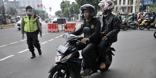 Hari Keempat PSBB DKI 3.474 Kendaraan Ditindak, Terbanyak Tak Pakai Masker