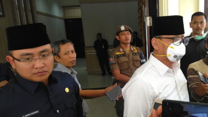 gubernur banten wahidin halim