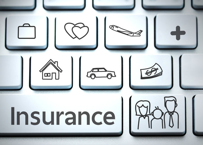 ilustrasi asuransi mobil