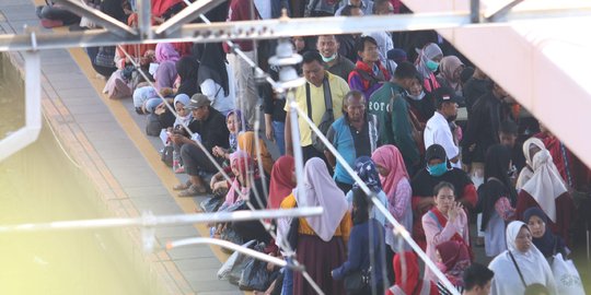 Evaluasi PSBB, KRL Jabodetabek Beroperasi Mulai Subuh Lagi