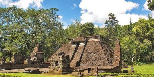 7 Pesona Candi Sukuh di Karanganyar, Mirip Bangunan Kuil Bangsa Maya