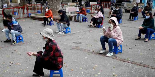 waspadai dampak psikologi karena jaga jarak sosial selama pandemi corona