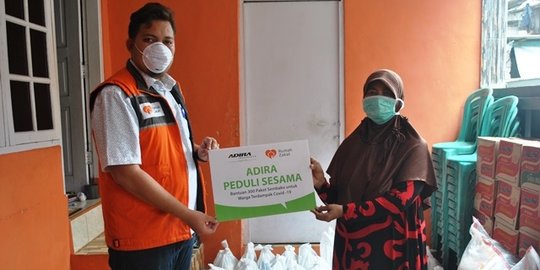 Adira Insurance Syariah Beri Bantuan kepada Keluarga Prasejahtera Terdampak Covid-19