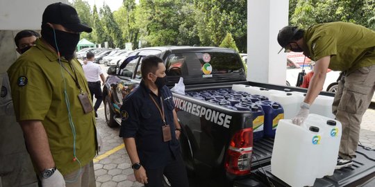 JQR Salurkan Ribuan APD ke RSUP Dr Hasan Sadikin Bandung