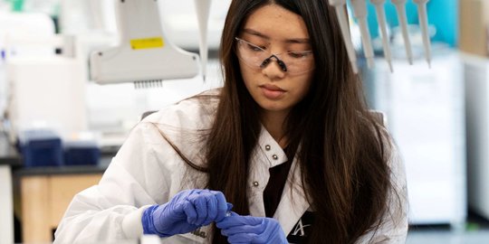 Jadi Kapan Vaksin Corona Akan Tersedia? Begini Tahapannya