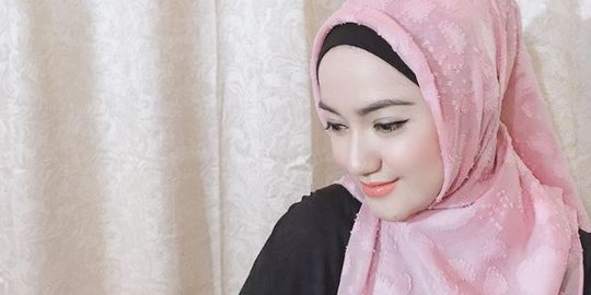 Jadi Mualaf, 5 Artis Ini Akan Jalani Ibadah Puasa Ramadan Pertama Kali