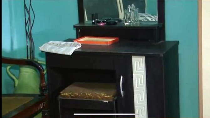 meja rias mendiang suzzanna