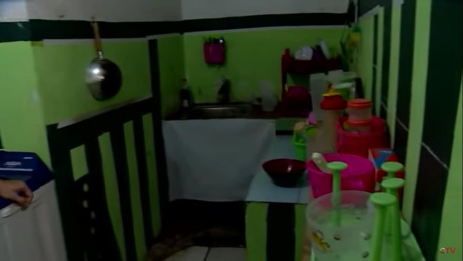 dapur rumah keluarga deddy dores