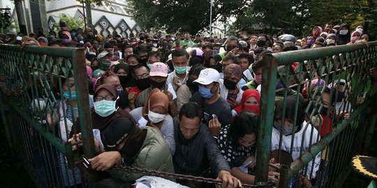 Baznas Kabupaten Bogor Digeruduk Warga untuk Minta Sembako