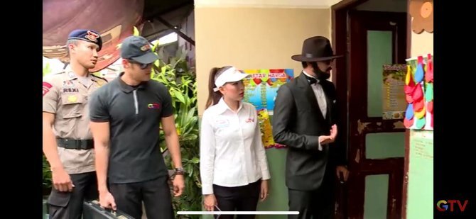 rumah kontrakan dagmar istri deddy dores