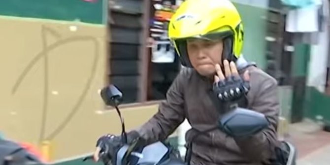 rumah kontrakan dagmar istri deddy dores