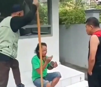 kisah pilu tukang becak dituduh mencuri dan dipukuli