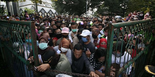 Warga Rebutan Sembako, Bupati Bogor Semprit Baznas