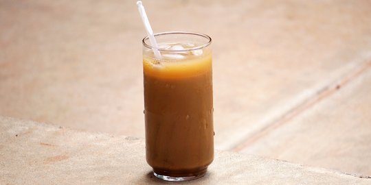 Resep Iced Coffee Coconut Latte