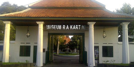 7 Potret Museum Kartini, Saksi Bisu Pelopor Perjuangan Hak Kaum Wanita Indonesia