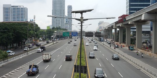 Pengamat: Bukan Soal Transportasi, PSBB Tak Efektif Jika Warga Tetap Beraktivitas