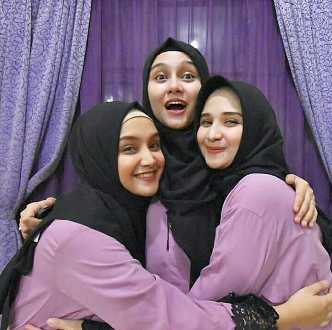 zeezee shahab dan sarah shahab