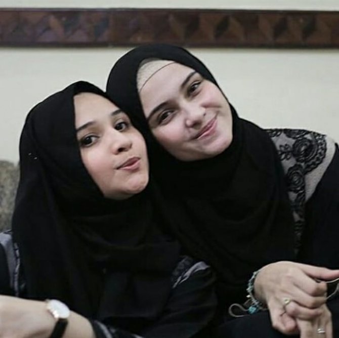 zeezee shahab dan sarah shahab