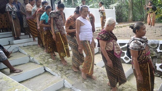 tradisi punggahan