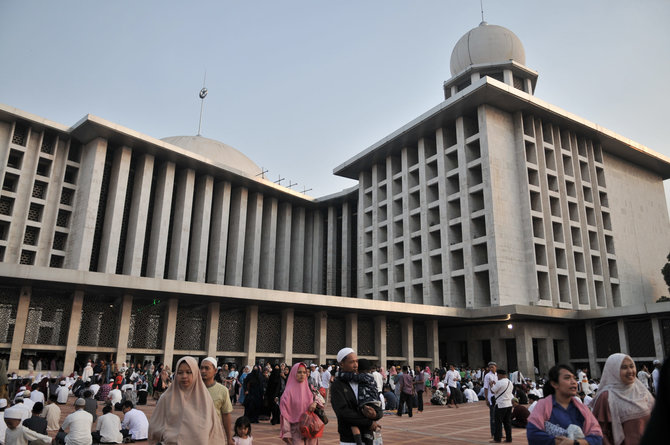 salat idul adha di masjid istiqlal