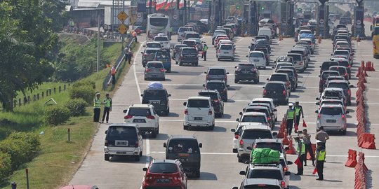 Kemenhub Soal Larangan Mudik: Bila Bukan Mobil Logistik, Dilarang Masuk Tol