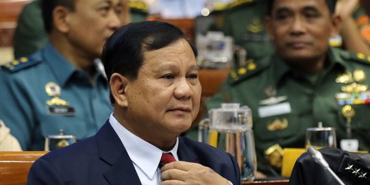 Menhan Prabowo Ajak Masyarakat Saling Dukung Melawan Wabah Corona