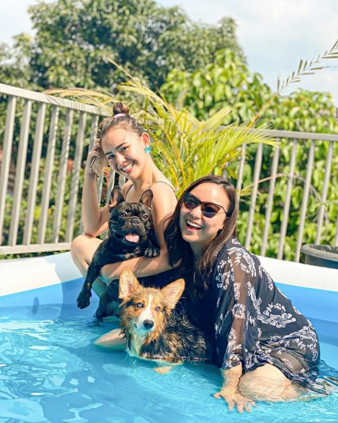 amanda manopo dan felicia manopo