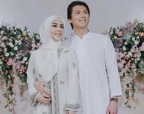 syahrini ucapkan selamat ramadan