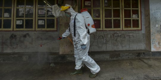 Pakai Bahan Alami, Kemenkes Ajarkan Bikin Disinfektan Tanpa Bahan Kimia